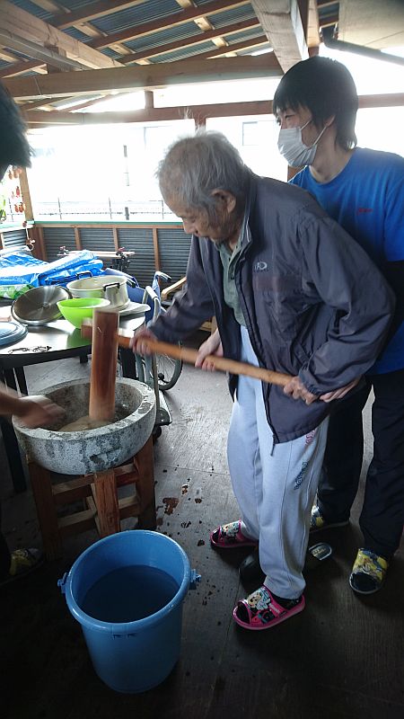 餅つき